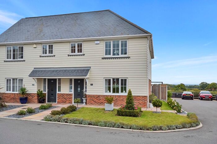 3 Bedroom Semi-Detached House For Sale In Halden Close, High Halden, TN26