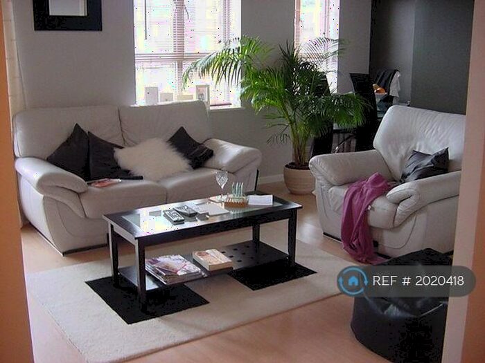 2 Bedroom Flat To Rent In Grove Road, Luton, LU1