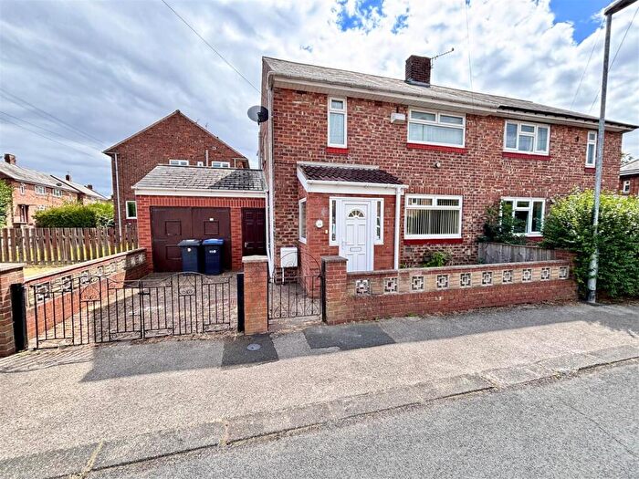 2 Bedroom Semi-Detached House For Sale In Wakenshaw Road, Gilesgate, Durham, DH1