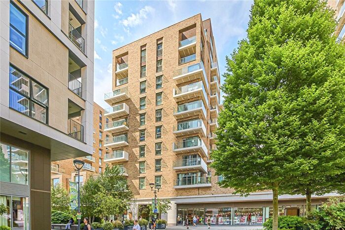 2 Bedroom Flat For Sale In Pegler Square, Kidbrooke Village, London, SE3