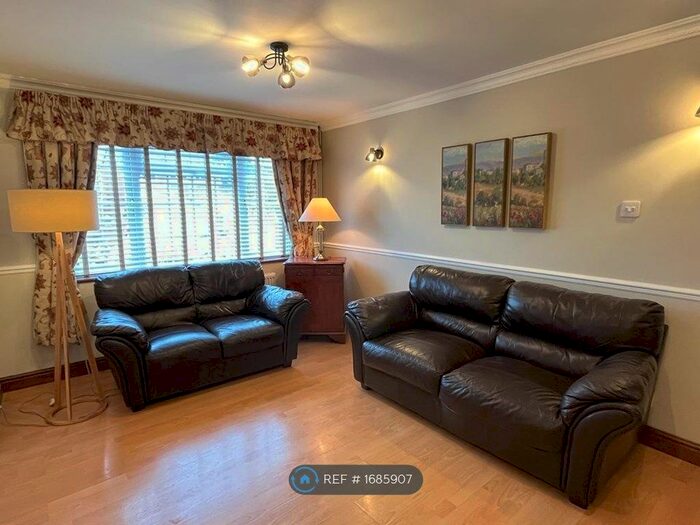 1 Bedroom Flat To Rent In Goldthorn Road, Wolverhampton, WV2