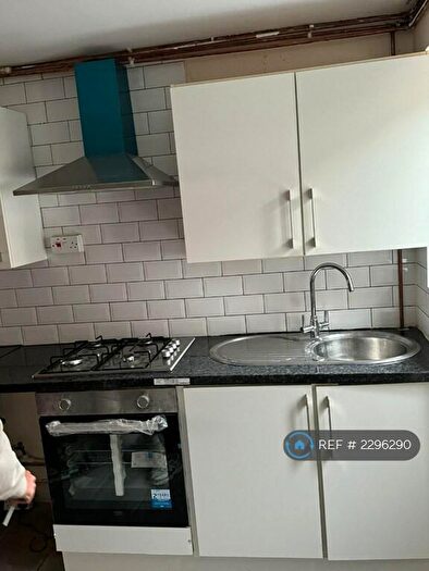 2 Bedroom Terraced House To Rent In Liverpool, Liverpool, L8