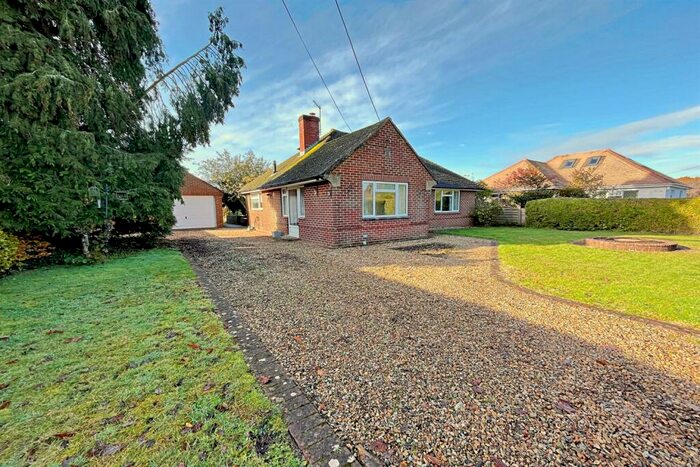 3 Bedroom Bungalow For Sale In Hale, SP6