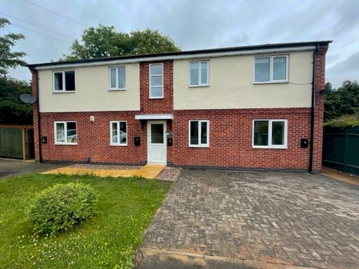 2 Bedroom Flat To Rent In Sunningdale Court, Narborough, Leicester, LE19