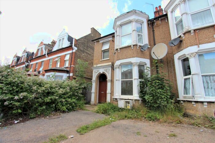 1 Bedroom Flat To Rent In Green Lanes, Palmers Green, N13