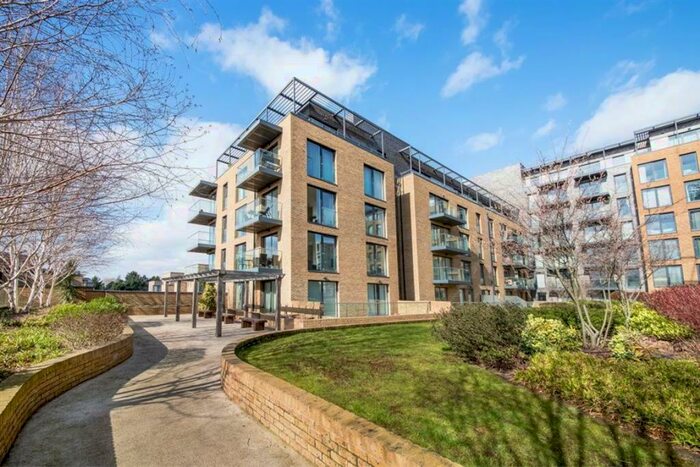 2 Bedroom Flat To Rent In Tizzard Grove, Kidbrooke, SE3