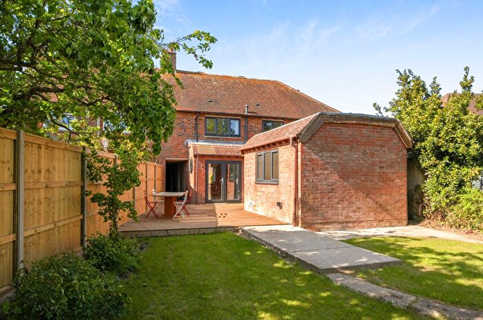 4 Bedroom Terraced House For Sale In Summerfield Road, West Wittering, PO20