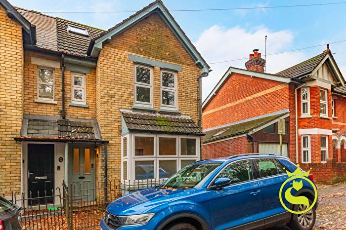 4 Bedroom End Of Terrace House For Sale In Four Bedrooms -Approach Road, Ashley Cross, Poole, BH14