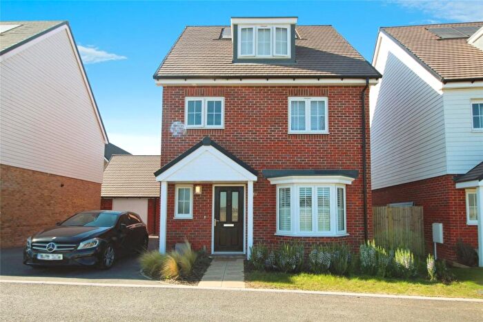 1 Bedroom Garage / Parking To Rent In Spring Grove, Bapchild, Sittingbourne, Kent, ME10