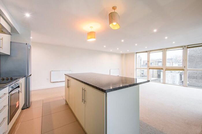 2 Bedroom Property To Rent In Orchard Road, Richmond, TW9