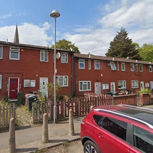 3 Bedroom Terraced House To Rent In Herbert Road, Walthamstow, London, E17