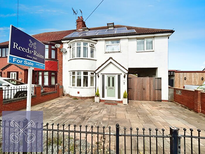 3 Bedroom Semi-Detached House For Sale In Main Road, Bilton, Hull, HU11