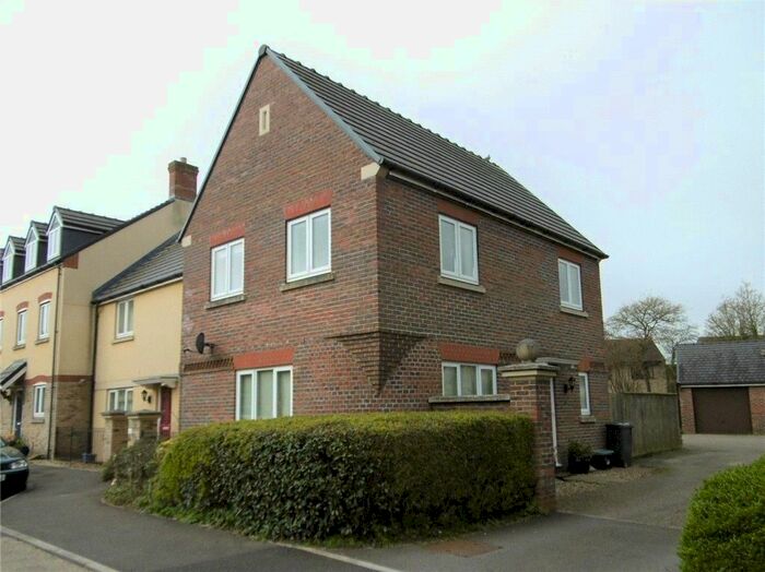 3 Bedroom Semi-Detached House To Rent In Oak Drive, Crewkerne, Somerset, TA18