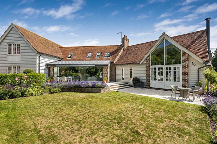 4 Bedroom Detached House For Sale In Chalkwell House, Aston Upthorpe, OX11