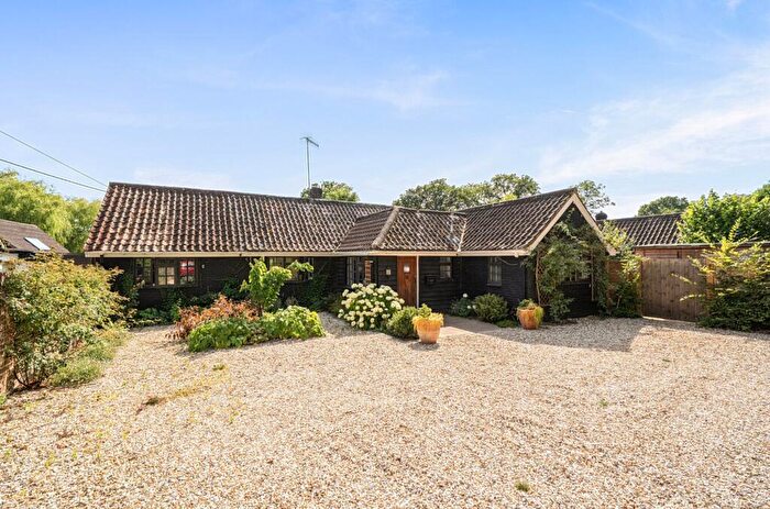 4 Bedroom Detached Bungalow For Sale In West Walberton Lane, Walberton, BN18