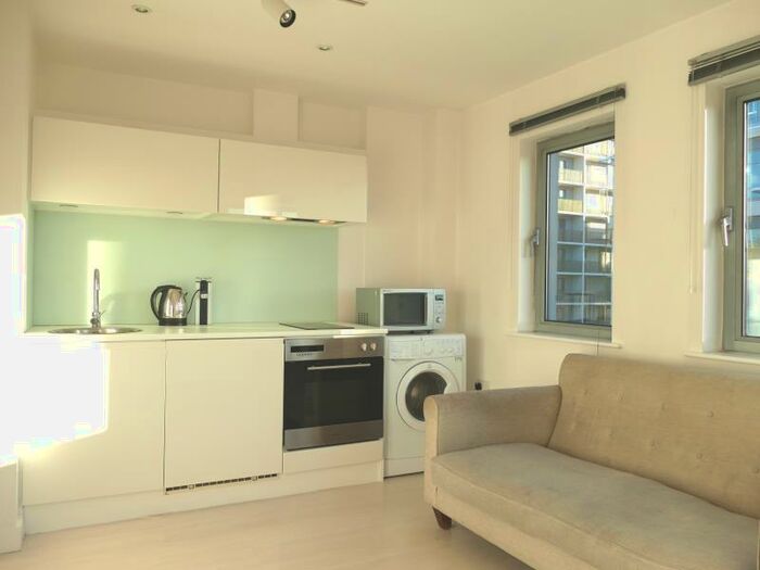 1 Bedroom Apartment To Rent In Manor Mills, Igram Street. Leeds, West Yorkshire, LS11