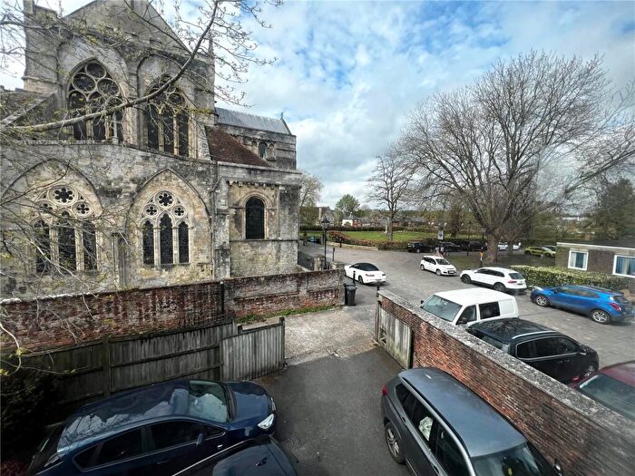 2 Bedroom Maisonette To Rent In Church Street, Romsey, Hampshire, SO51