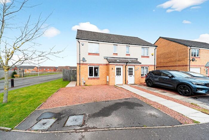 3 Bedroom Semi Detached House For Sale In Collie Wynd, Cambuslang, Glasgow, G72