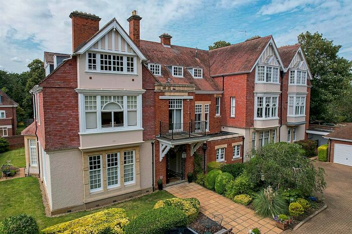 2 Bedroom Flat For Sale In The Severals, Bury Road, Newmarket, CB8