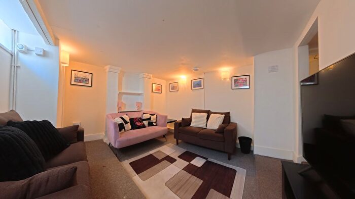 6 Bedroom Property To Rent In Seville Street, Brighton, BN2