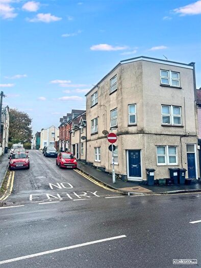 1 Bedroom Flat To Rent In West Street, Bedminster, BS3