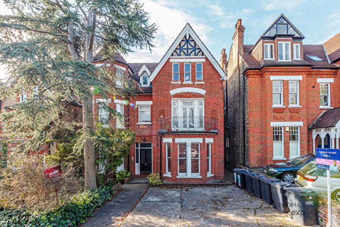 2 Bedroom Flat To Rent In Mowbray Road, Crystal Palace, SE19