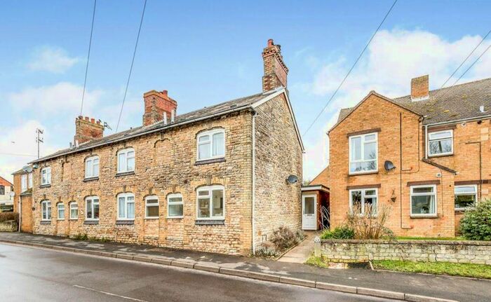 2 Bedroom End Terrace House For Sale In Binswood End, Harbury, CV33