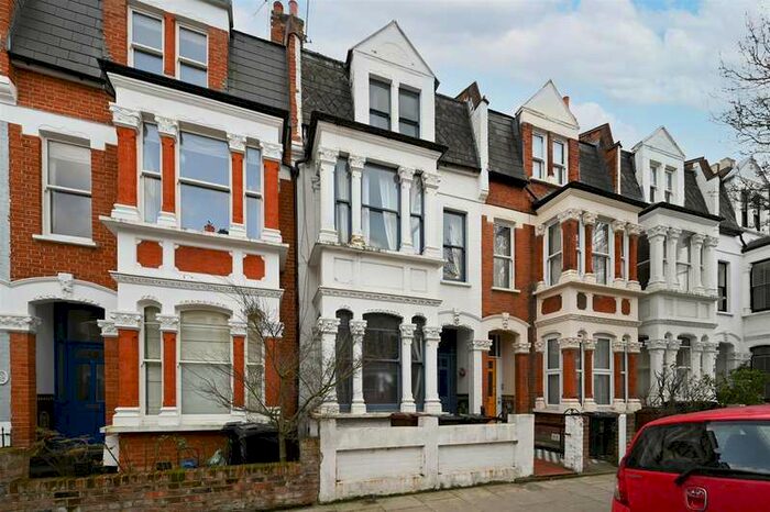 1 Bedroom Flat To Rent In Carysfort Road, London, N16