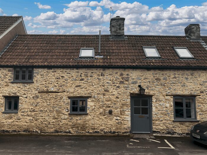 2 Bedroom Cottage To Rent In Silver Street, Cheddar, BS27