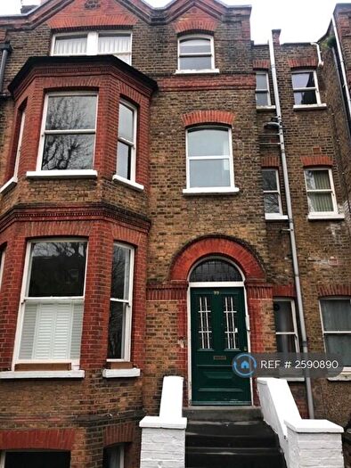 2 Bedroom Flat To Rent In Queenspark, London, NW6