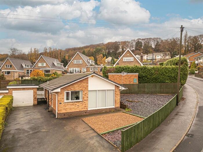 3 Bedroom Bungalow For Sale In Trenance Gardens, Greetland, Halifax, HX4