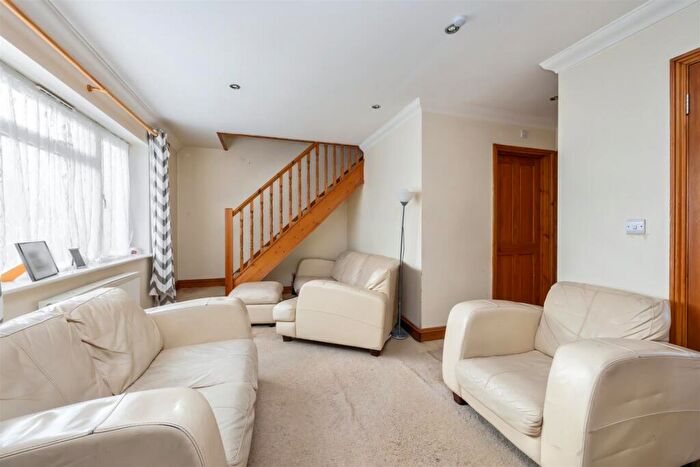 2 Bedroom Maisonette For Sale In Middleton Rise, Coldean, Brighton, BN1