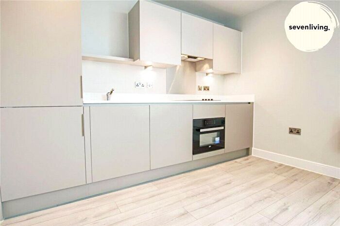 Apartment To Rent In Thames Valley, Wokingham Road, Bracknell, Berkshire, RG42