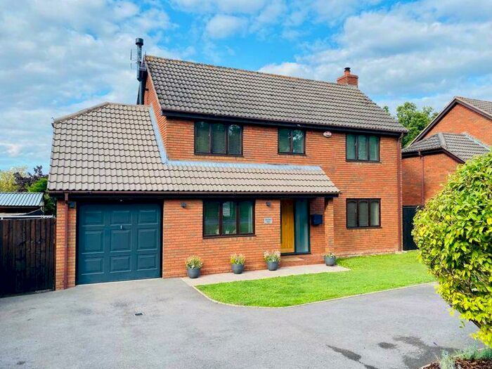 4 Bedroom Detached House For Sale In Lower Eggleton, HR8