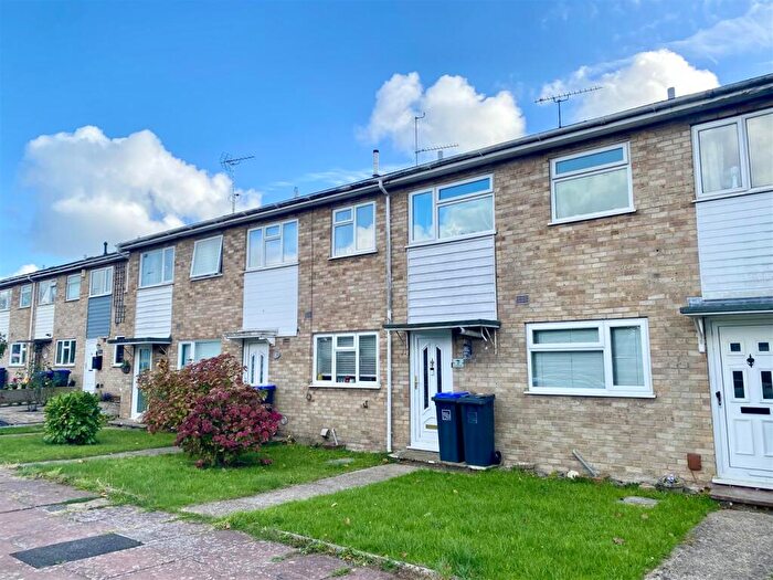 2 Bedroom House To Rent In Columbia Walk, Worthing, BN13