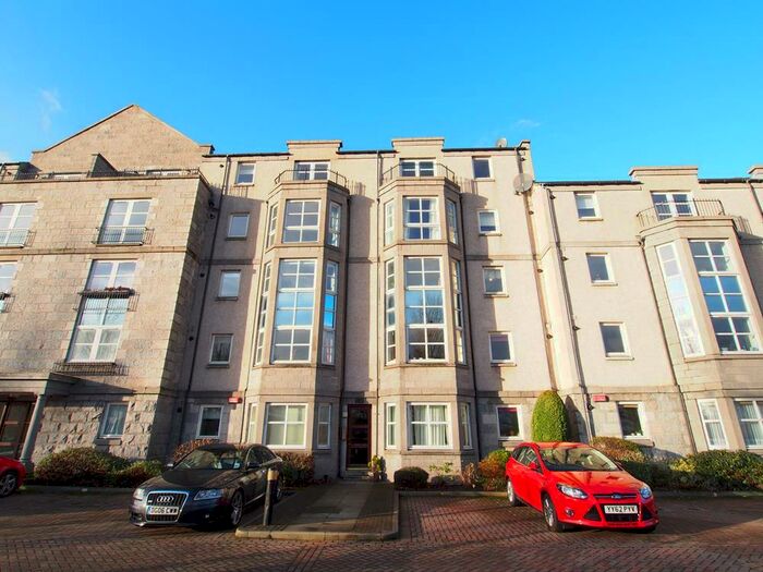 2 Bedroom Flat To Rent In Ruthrieston Court, Riverside Drive, AB10