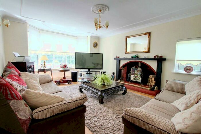 5 Bedroom Detached House For Sale In The Crescent, Sandilands, LN12
