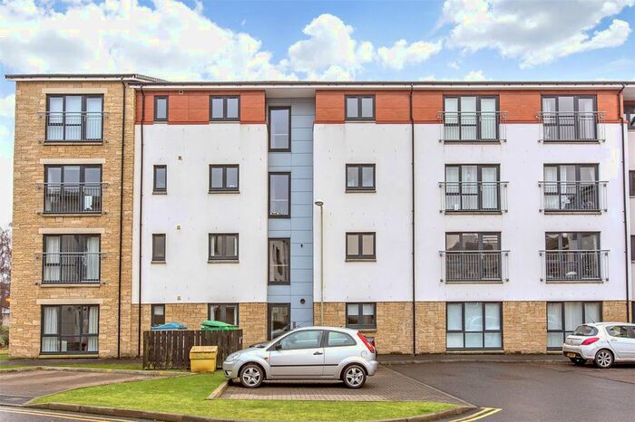 2 Bedroom Flat To Rent In 7 Monart Road, Perth, Perth And Kinross PH1