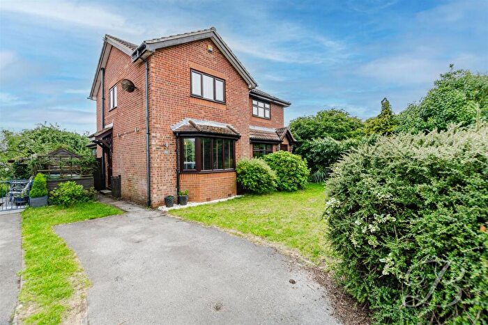 2 Bedroom Semi-Detached House For Sale In Pinewood Avenue, Edwinstowe, Mansfield, NG21