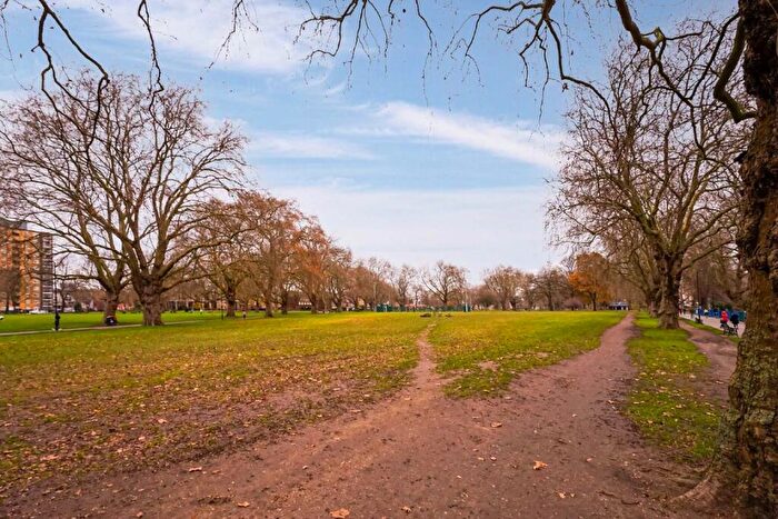 1 Bedroom Flat To Rent In London Fields East Side, London Fields, E8