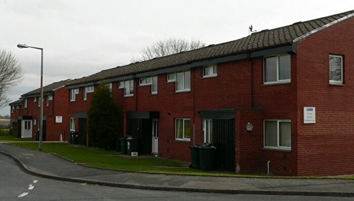3 Bedroom End Of Terrace House To Rent In Bosworth Road, DN6