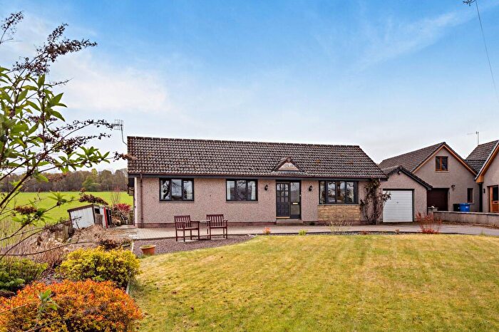3 Bedroom Detached House For Sale In Marybank, Easter Balloan, IV6
