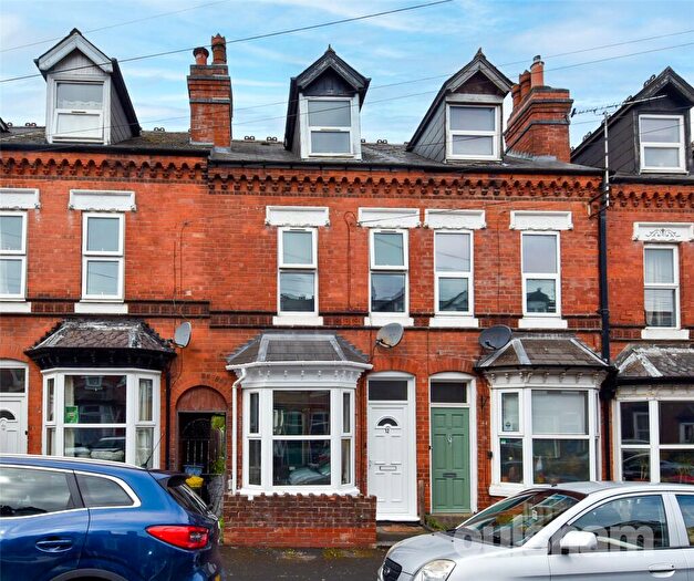 3 Bedroom Terraced House For Sale In Florence Road, Kings Heath, Birmingham, West Midlands, B14