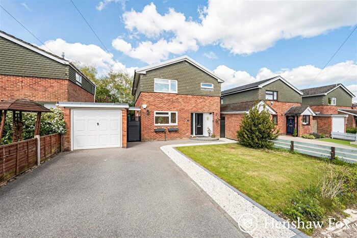 4 Bedroom Detached House For Sale In Shepherds Close, Bartley, Hampshire, SO40