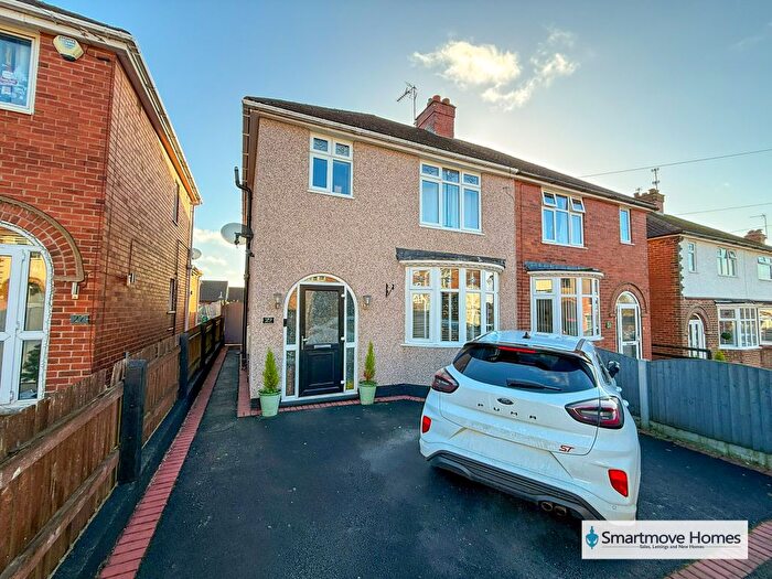 3 Bedroom Semi-detached House For Sale In Derwent Road, Ripley, DE5