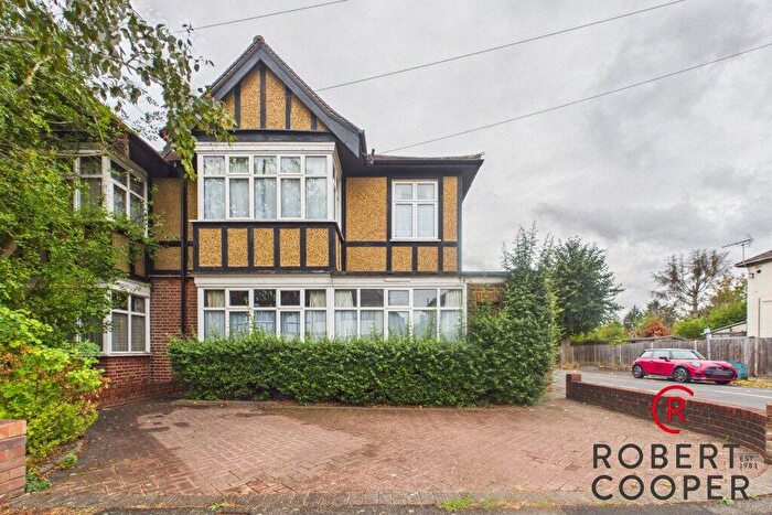 4 Bedroom Semi-Detached House For Sale In Abbotsbury Gardens, Eastcote, Middlesex, HA5