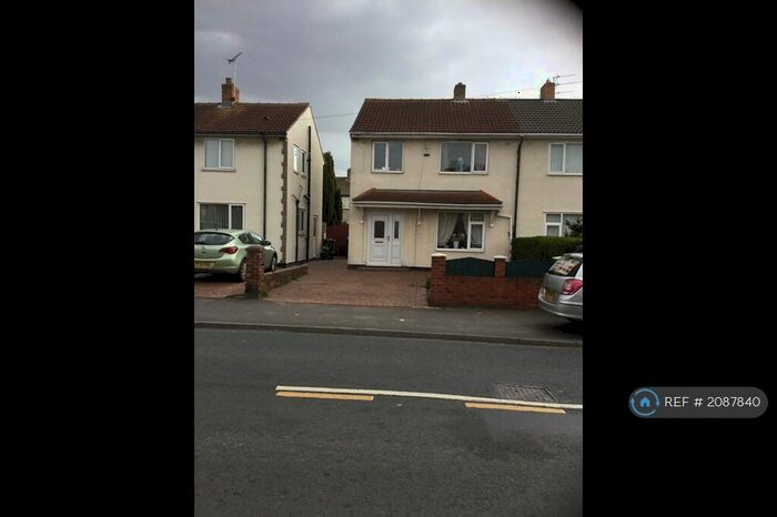 3 Bedroom Semi-Detached House To Rent In Clay, Doncaster, DN11