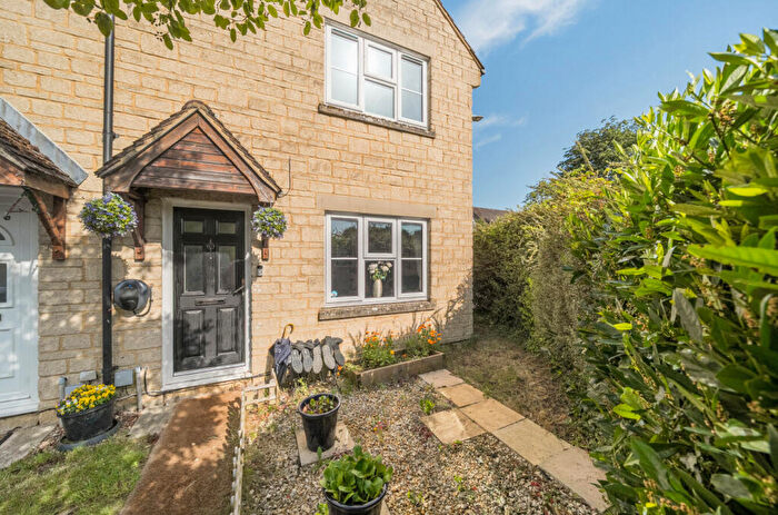 3 Bedroom End Of Terrace House For Sale In Haygarth Close, Cirencester, Gloucestershire, GL7