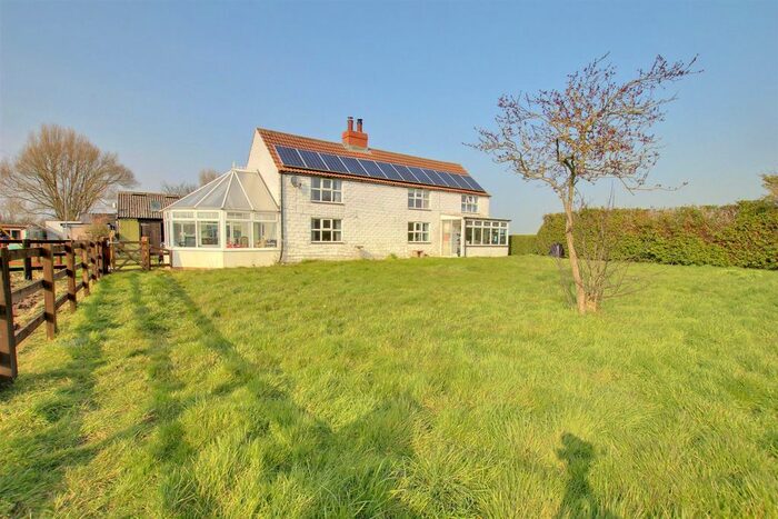 3 Bedroom Country House For Sale In Bewholme, Driffield, YO25