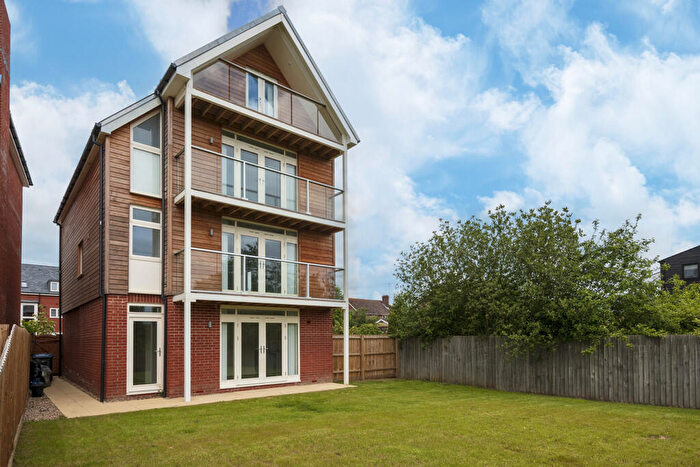 4 Bedroom Detached House To Rent In Willowbank, Melton, Woodbridge, IP12